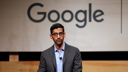 موظفو غوغل يقصفون المديرين التنفيذيين بأسئلة حول الأجور في اجتماع الشركة