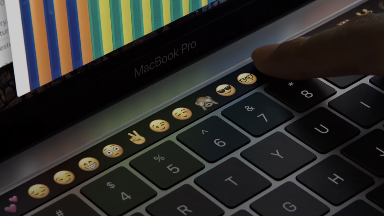 Ein Jahrzehnt der Kontroverse: Jahrestag der Einführung der 'Touch Bar' und Erwartungen an den Beginn des Touchscreen-Zeitalters beim MacBook Pro