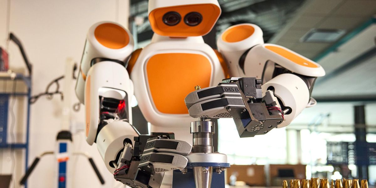 Walden Robotics تراهن على روبوتات بشرية عملية بعجلات وشراكة مع Toyota