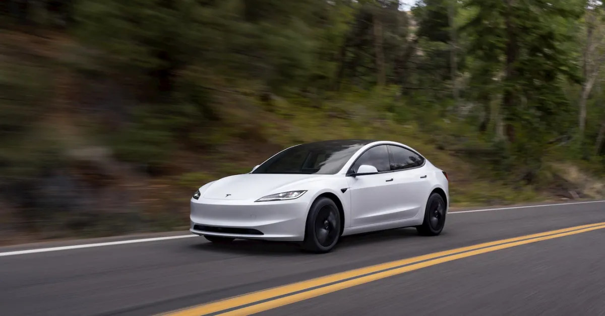 Electric Vehicle Sales in Britain Reach a Record Level in September Despite Debate Over 2026 Targets