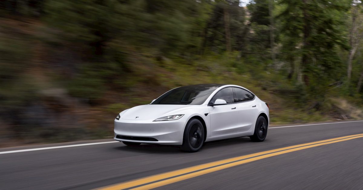 Tesla Stops Model 3 Premium Orders in Canada Despite Most of the Chinese Vehicle Quota Remaining Unused