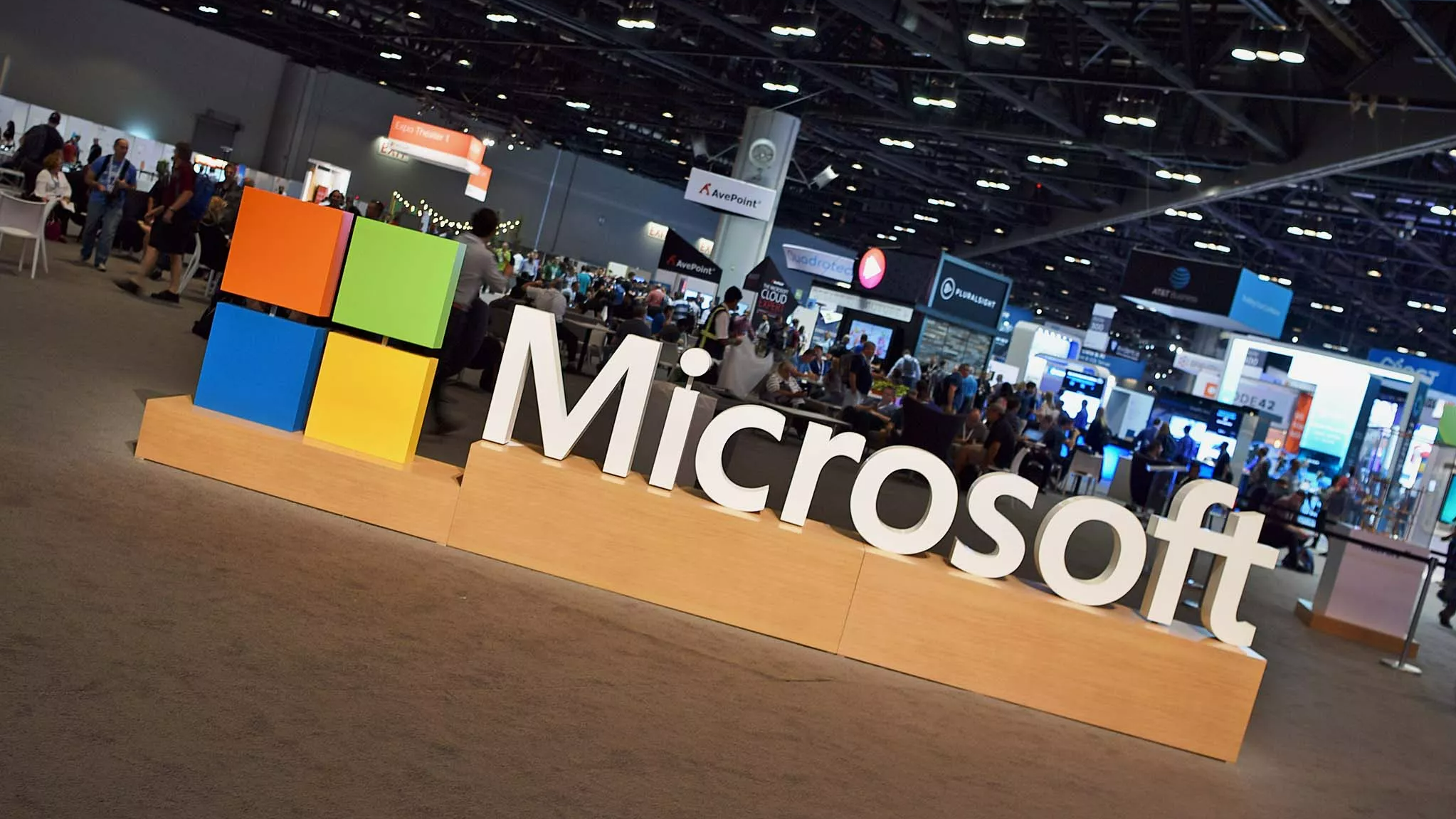 Microsoft Launches Voluntary Exit Program for 60,000 Employees Amid Speculation of Upcoming Layoffs