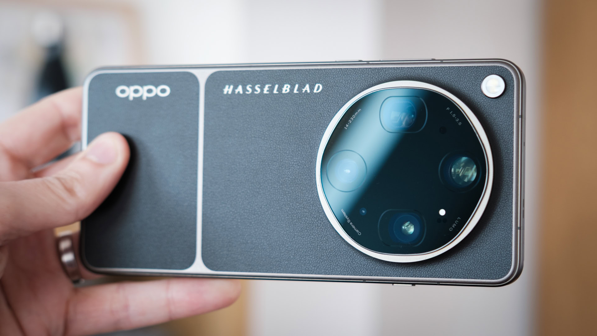 Oppo Find X10 Ultra 카메라 사양 유출: 센서 기술의 도약