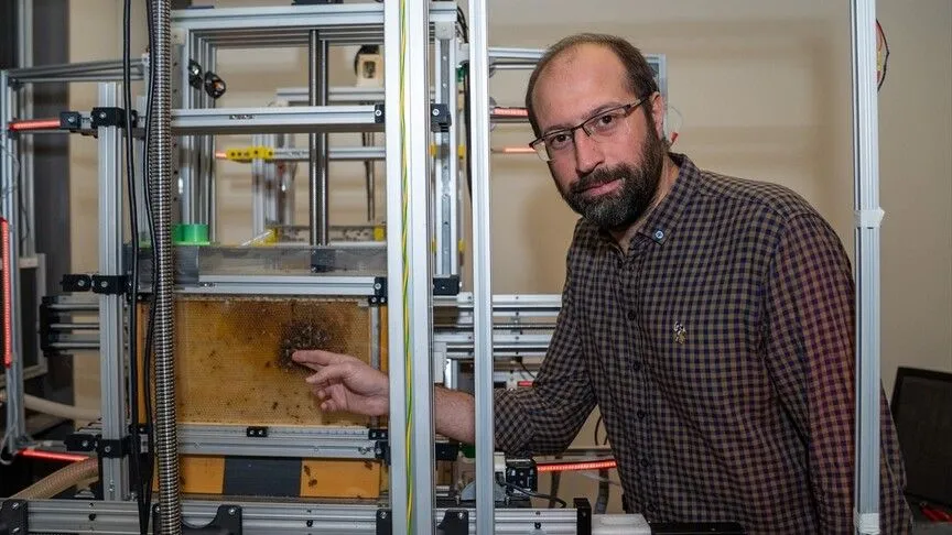The "RoboRoyale" project integrates artificial intelligence and micro-robotics to increase agricultural pollination via bee colonies
