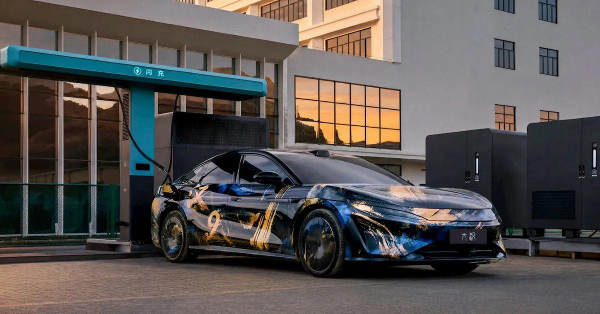 BYD تنصب 10 آلاف شاحن بقدرة 1.5 ميغاواط خلال خمسة أشهر