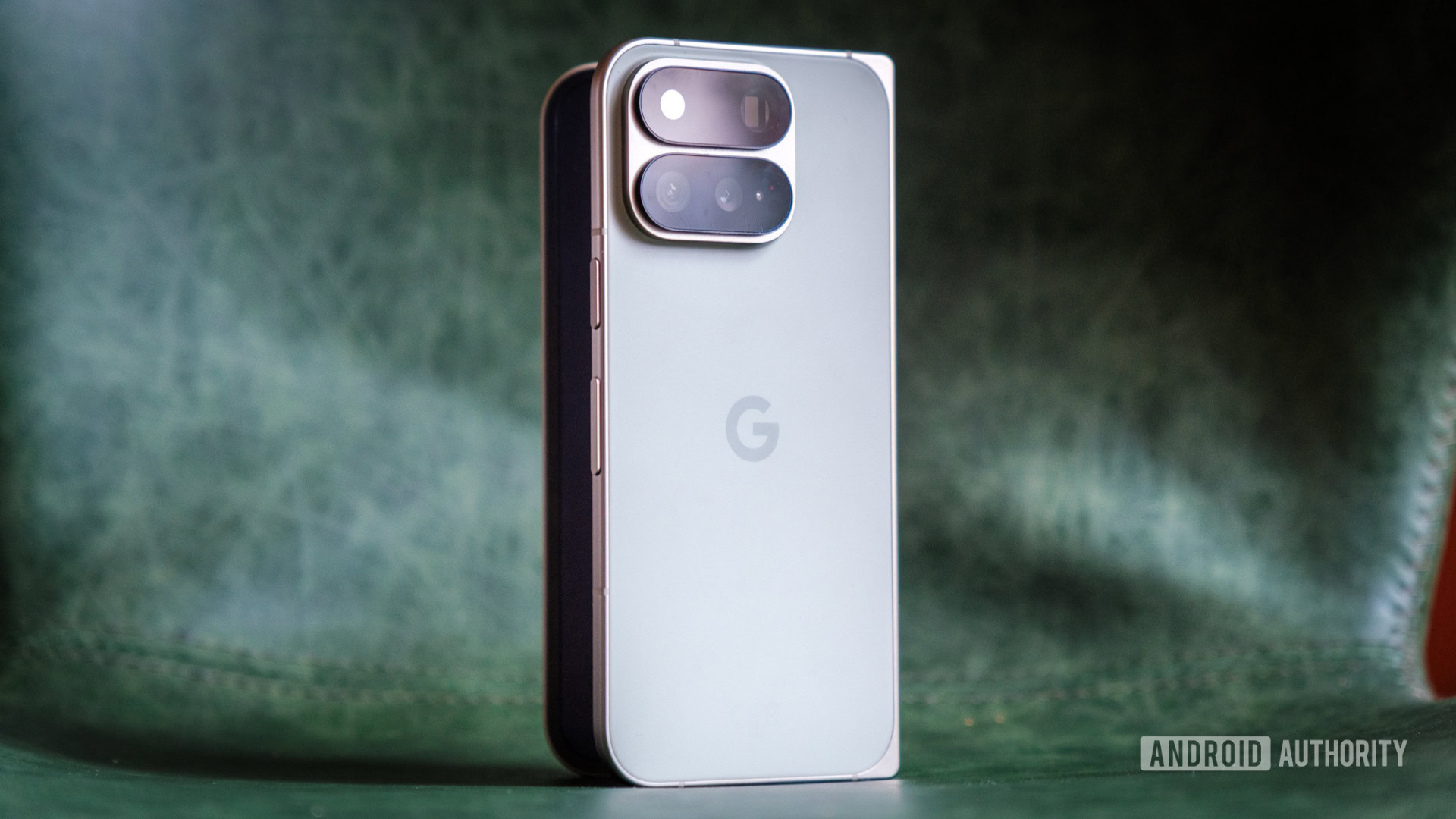 Pixel 9 Pro Fold-Nutzer erhalten unerwartete Upgrades von Google