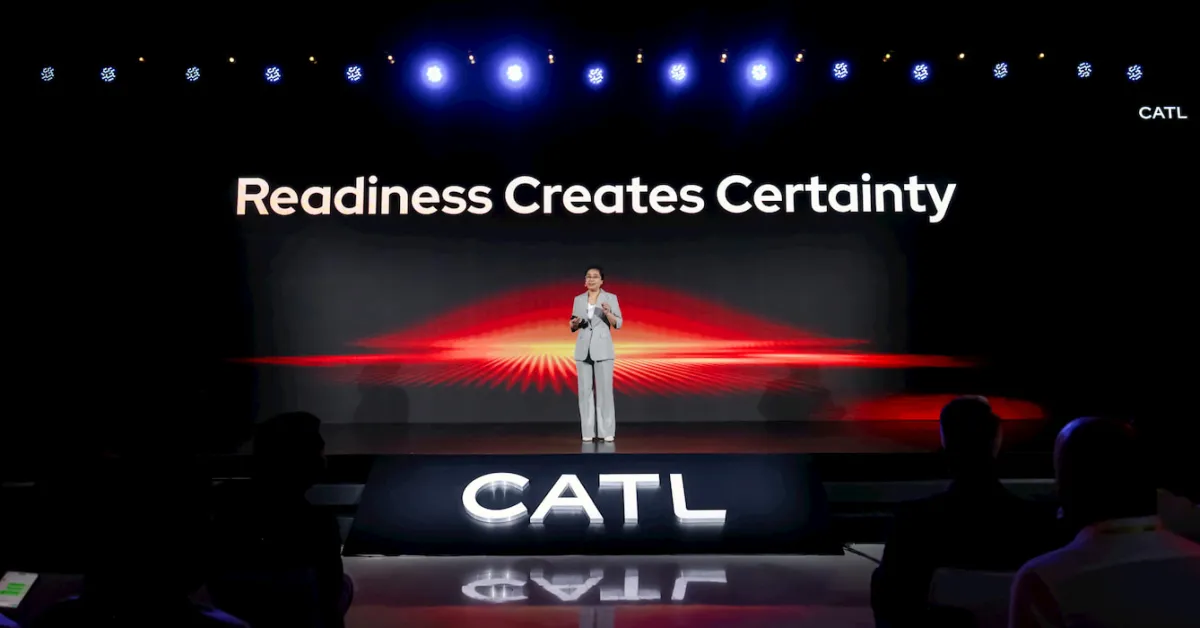 CATL تتقدم ببطاريات الحالة الصلبة إلى خلايا 20 أمبير وتستهدف 500 واط ساعة/كجم