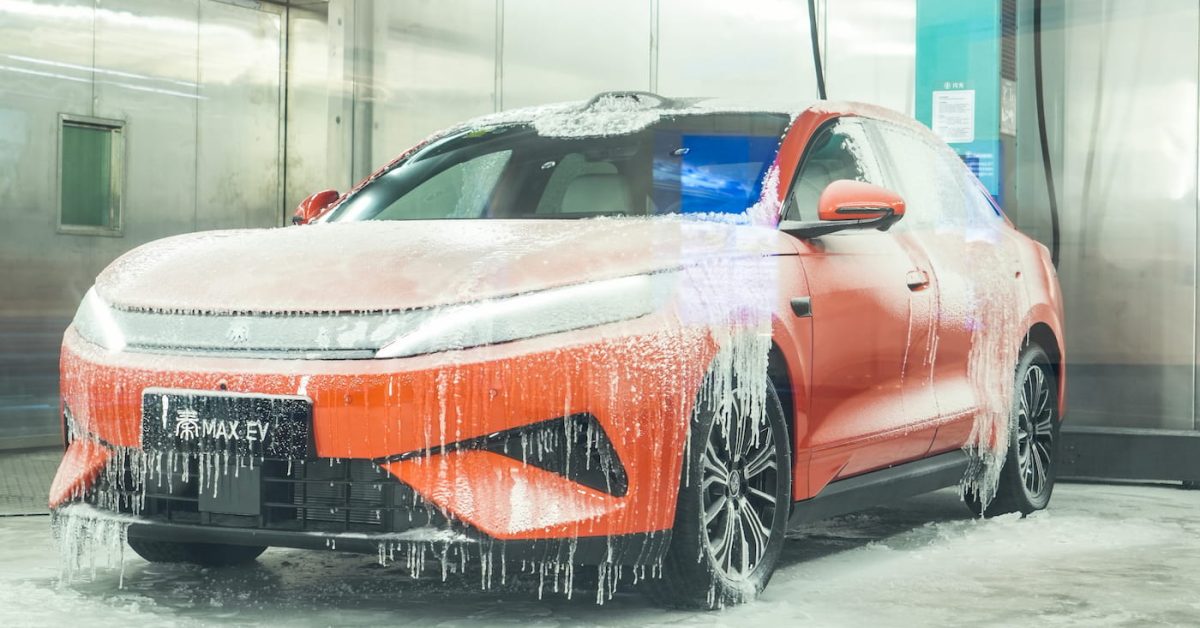 BYD تطرح Qin Max الكهربائية بسعر يعادل نصف Tesla Model 3 في الصين