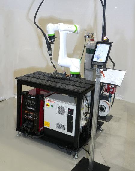 FANUC تطور وكيلاً للذكاء الاصطناعي يقرأ الرسومات ويبرمج روبوتات اللحام