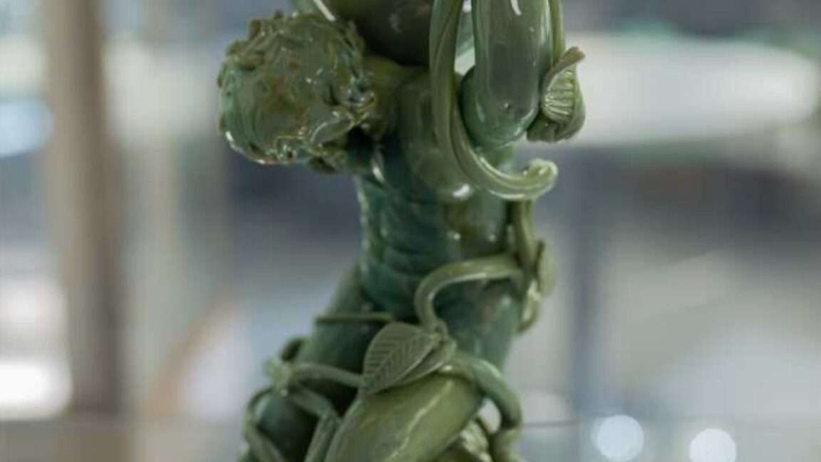 Scientists Simulate Roman Nanotechnology to Reproduce the Color-Changing "Lycurgus Cup"