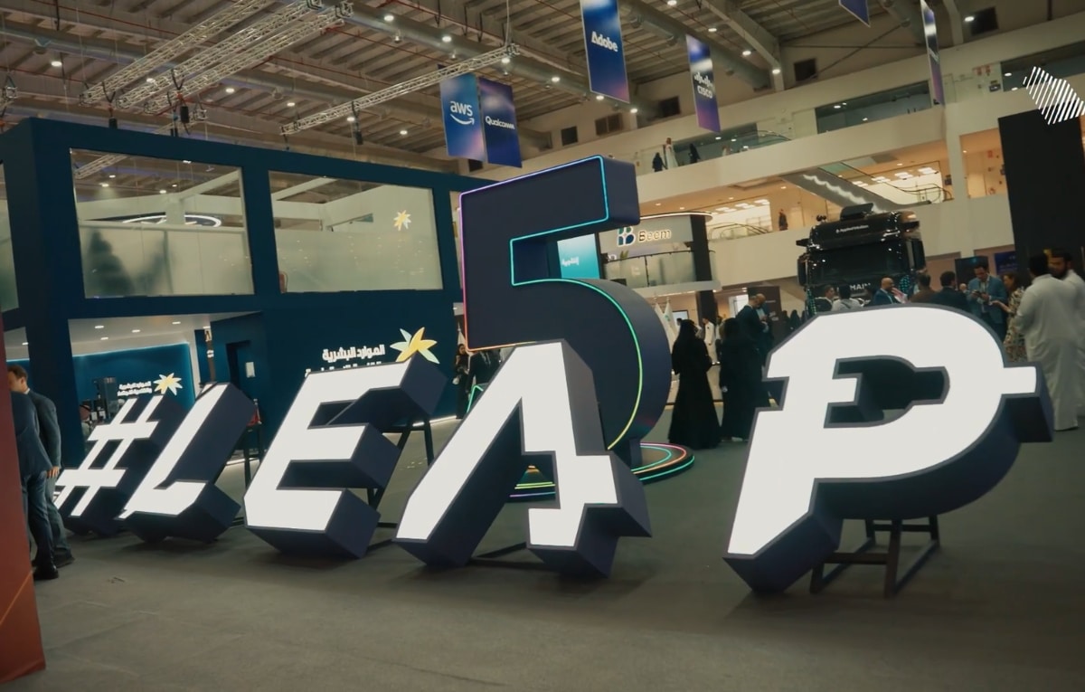LEAP 2026 يعلن استثمارات واتفاقيات بنحو 15 مليار دولار في الذكاء الاصطناعي والبنية الرقمية