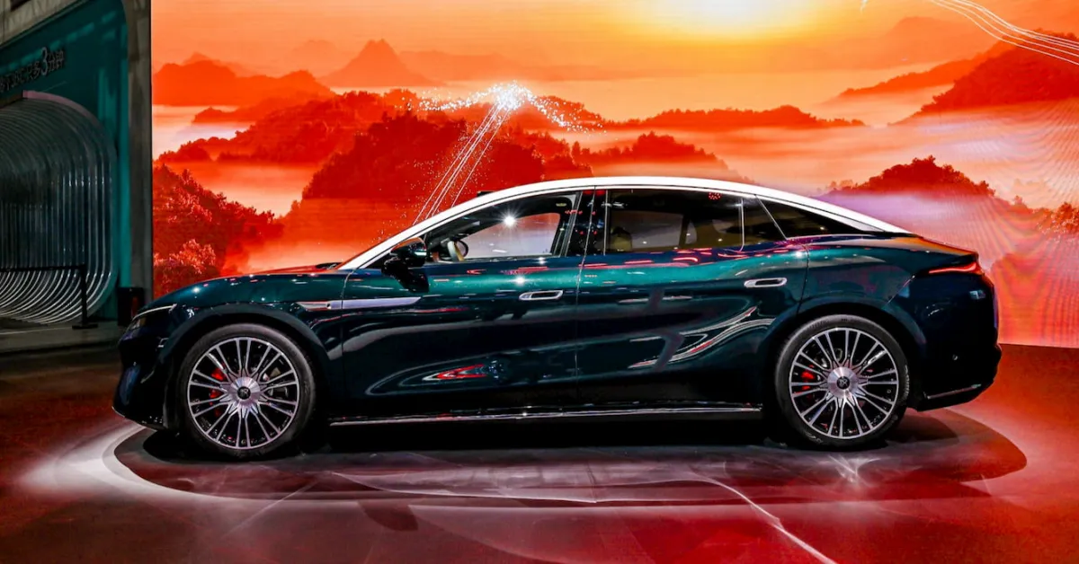 BYD تفتح طلبات Great Han بمدى يتجاوز 1,000 كيلومتر وسعر يبدأ من 37,200 دولار