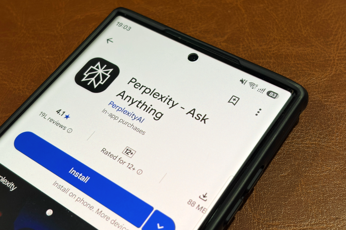 عرض Perplexity المجاني مع Airtel ضاعف قاعدة المستخدمين في الهند ورفع الإيرادات رغم تراجع التنزيلات