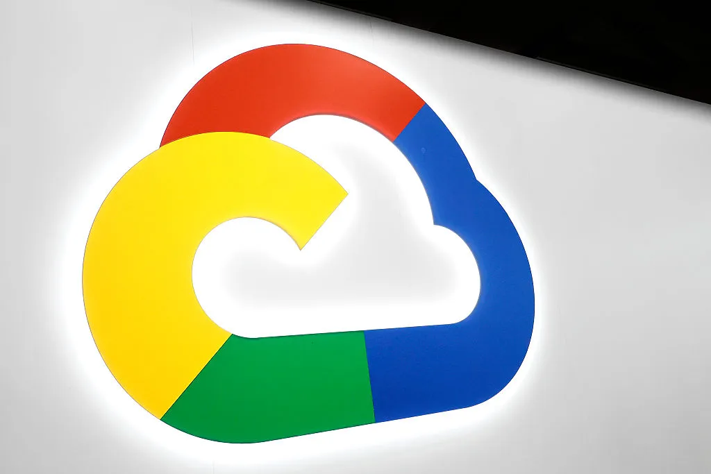 Google Cloud وAccenture تطلقان وحدة لنشر الذكاء الاصطناعي داخل المؤسسات