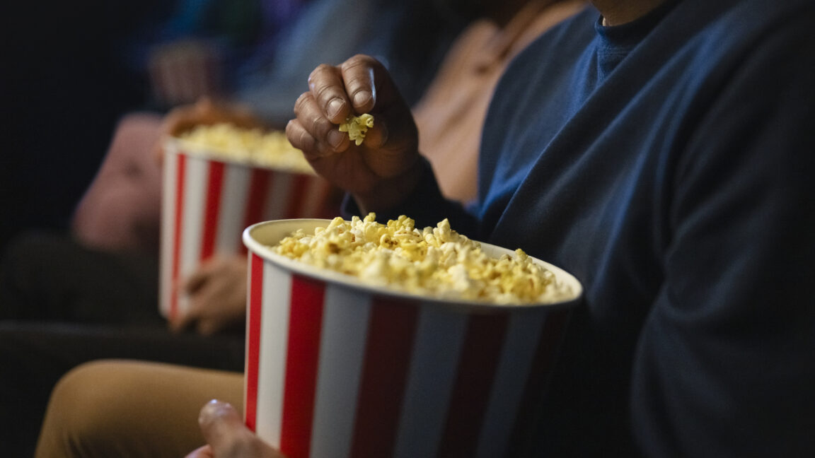 Plex Links Movie Discovery to Cinema Ticket Purchases Through Fandango