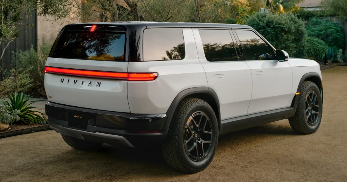 Rivian salta para o segundo lugar em vendas de veículos elétricos nos Estados Unidos